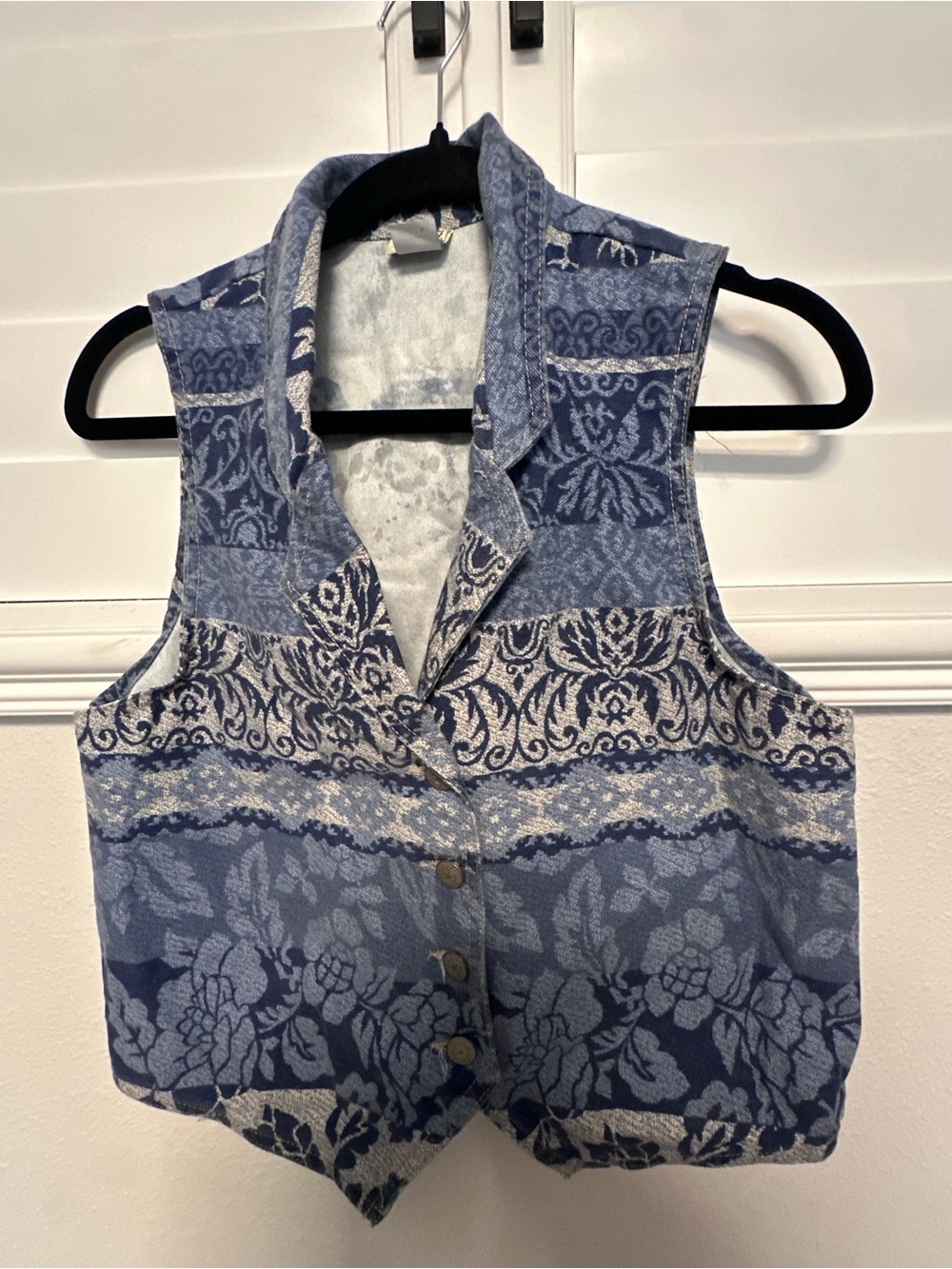 Vintage 90s Vivali Jeanswear Blue Tapestry Floral Button Front Vest Made in USA